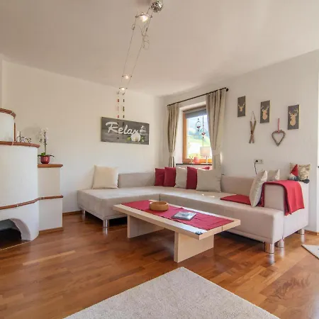 Apartment Haus Kienast *