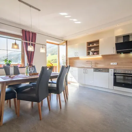 Haus Kienast Apartment Pfons